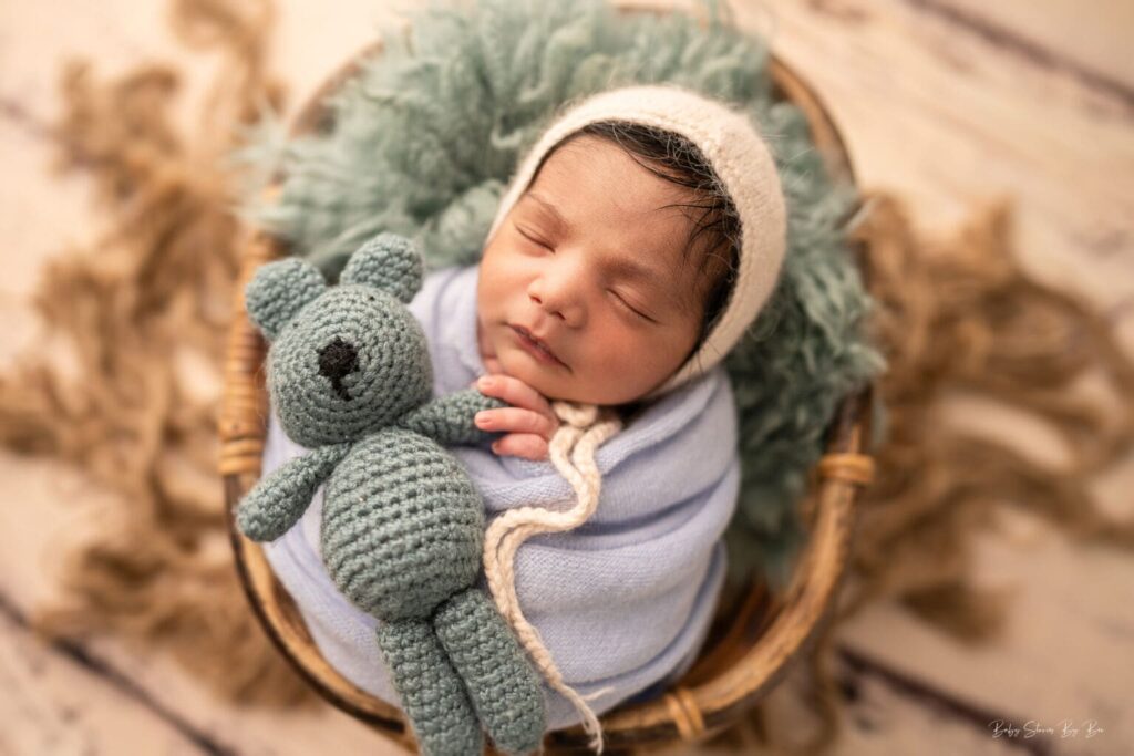 studio newborn baby portrait