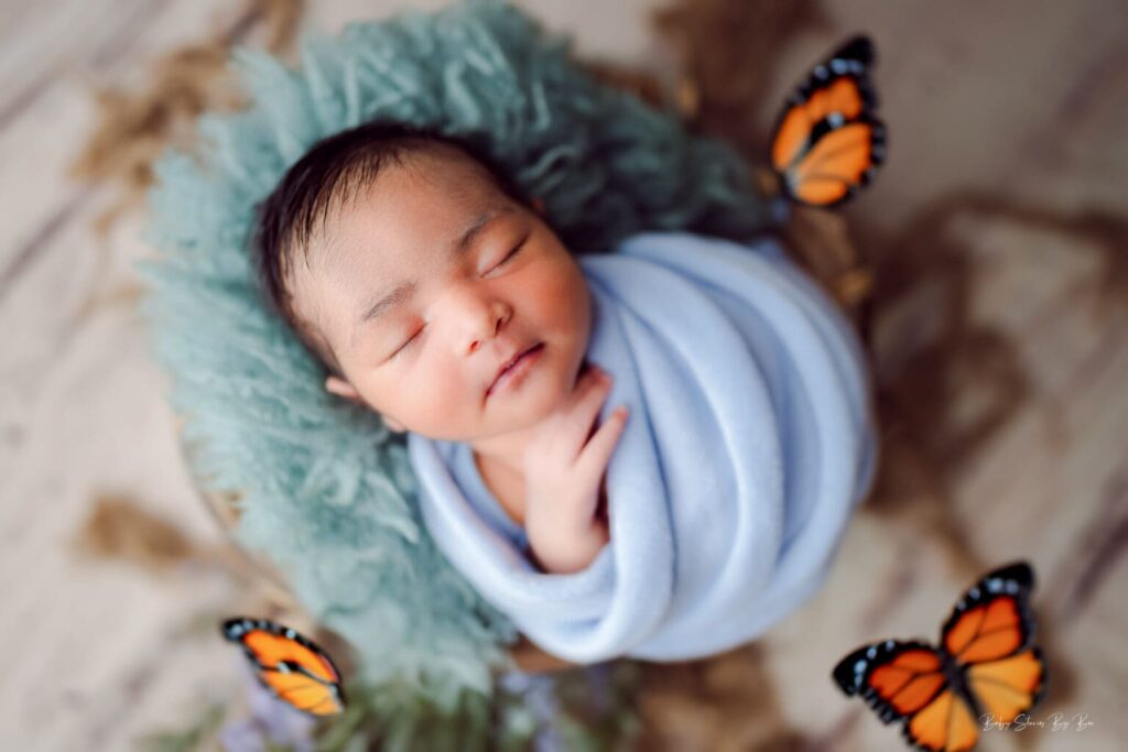 candid newborn baby photo